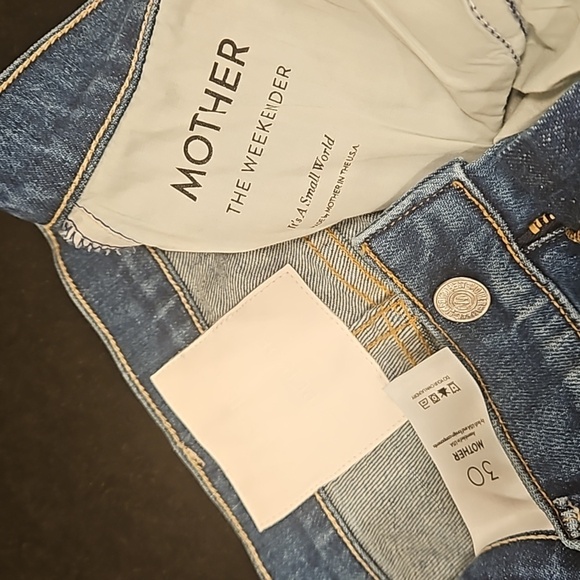 💕MOTHER SUPERIOR💕 The Weekender Flare Jeans ~ It's A Small World 30 NWOT - Picture 16 of 16